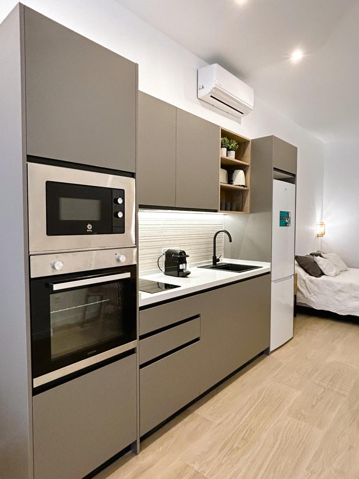 Estudio A Estrenar A Metros De Los Jardines Del Turia Valencia Kamer foto